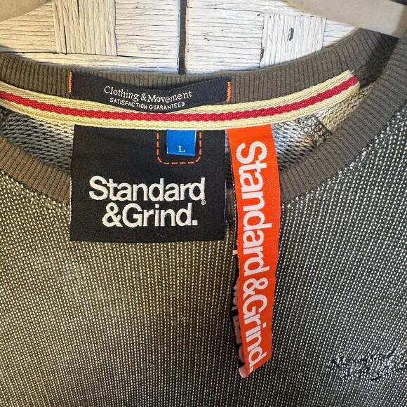 Standard & grind men’s sweatshirt hunter green elbow camo patches gorpcore - Picture 3 of 9